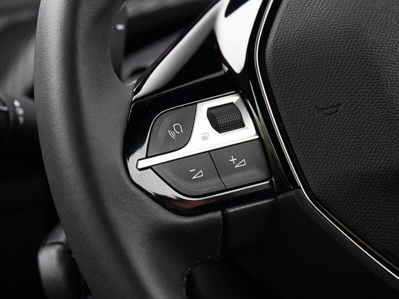 Used Peugeot 2008 2026 for sale - 77630203: Photo 11