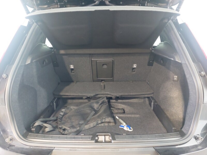 Used Volvo XC40 2024 for sale - 77273012: Photo 8