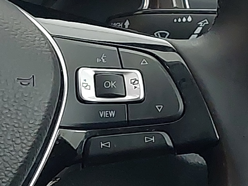 Used Volkswagen T-Roc 2019 for sale - 78093811: Photo 11