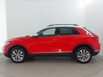 Used Volkswagen T-Roc 2019 for sale - 78093811: Photo