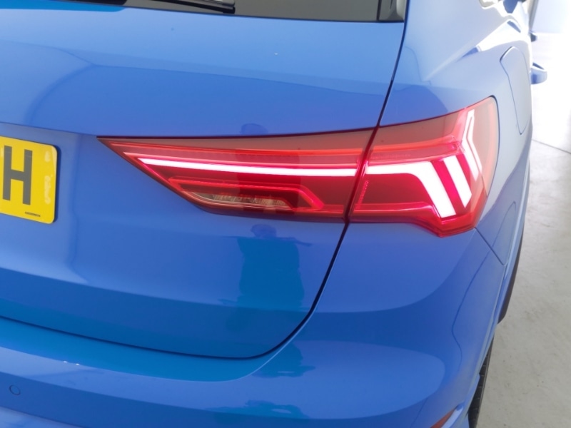 Used Audi RS Q3 2022 for sale - 76358932: Photo 14