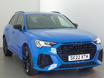 Audi - RS Q3
