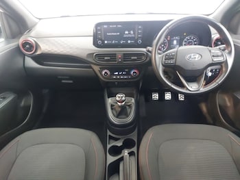 Used Hyundai i10 2021 for sale - 78642840: Photo