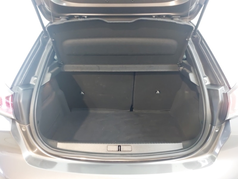 Used Peugeot 208 2022 for sale - 77160387: Photo 8