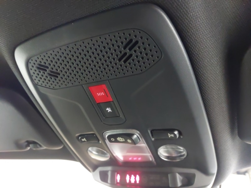 Used Peugeot 2008 2023 for sale - 76160611: Photo 19