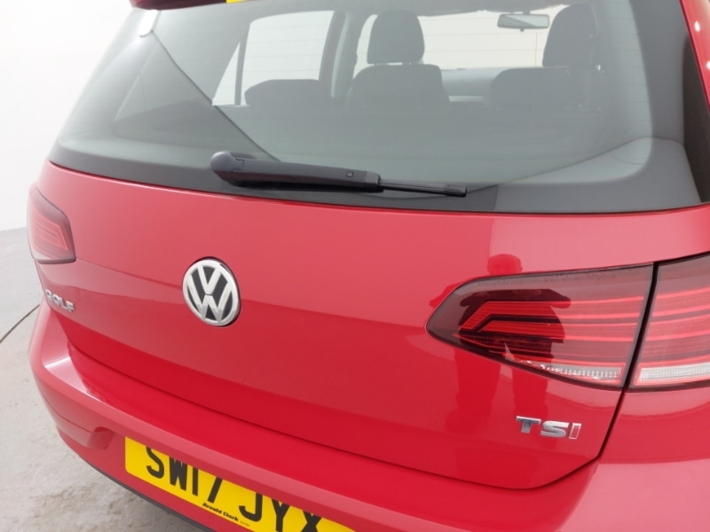 Used Volkswagen Golf 2017 for sale - 77150417: Photo 14