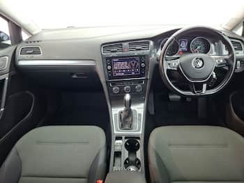 Used Volkswagen Golf 2018 for sale - 79734184: Photo