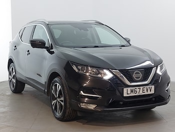 Used Nissan Qashqai 2017 for sale - 77800031: Photo