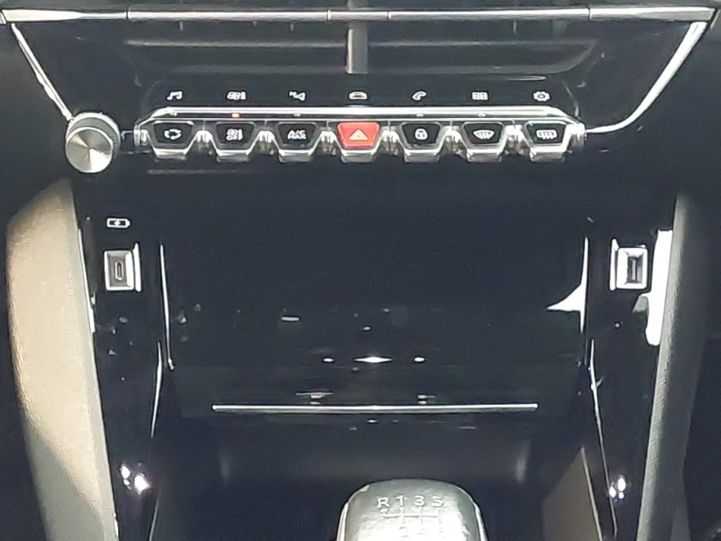 Used Peugeot 208 2022 for sale - 76325448: Photo 11