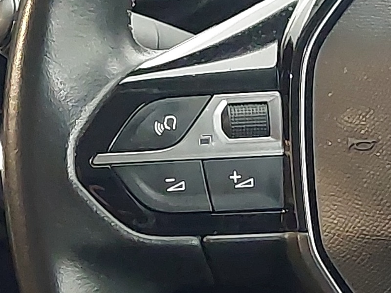 Used Peugeot 5008 2021 for sale - 77664191: Photo 10