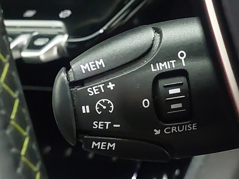 Used Peugeot 208 2023 for sale - 76498183: Photo 18