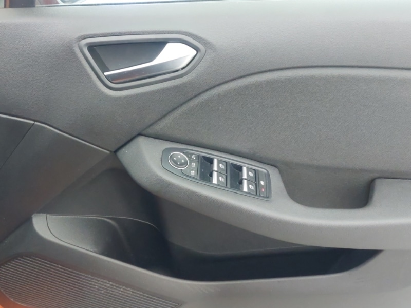 Used Renault Clio 2020 for sale - 77454230: Photo 16