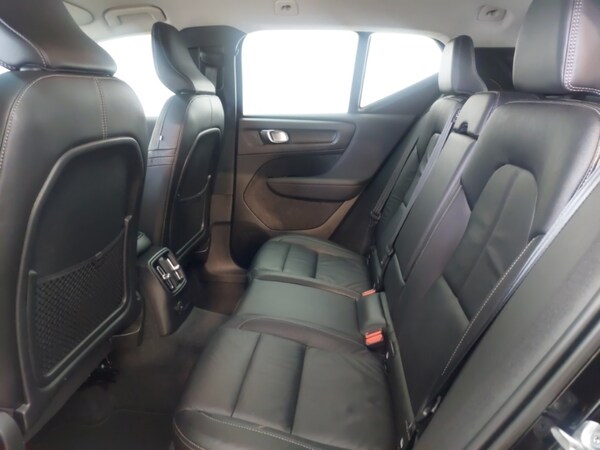 Used Volvo XC40 2022 for sale - 75691242: Photo 6