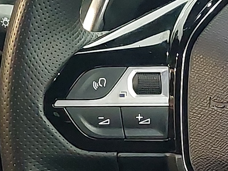 Used Peugeot 2008 2025 for sale - 77325204: Photo 10