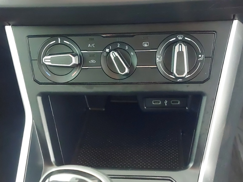 Used Volkswagen Polo 2024 for sale - 76269155: Photo 15