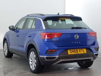 Used Volkswagen T-Roc 2018 for sale - 74798283: Photo