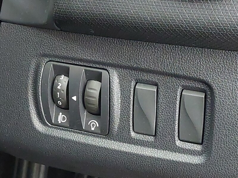 Used Renault Clio 2018 for sale - 77273042: Photo 14