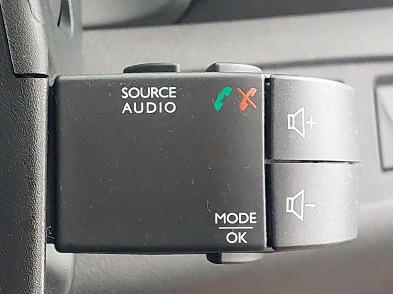 Used Renault Clio 2018 for sale - 77273042: Photo 18