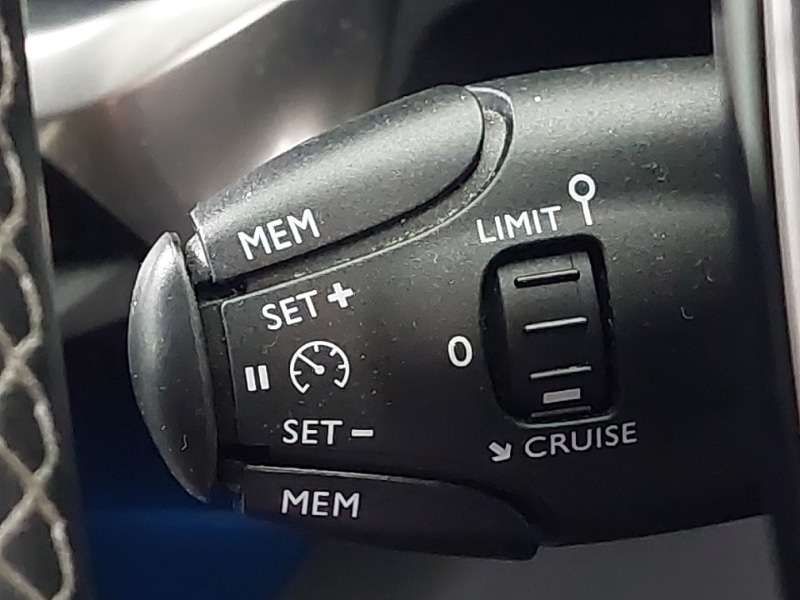 Used Peugeot 3008 2020 for sale - 77782660: Photo 17