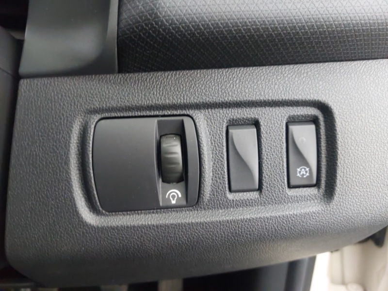 Used Renault Clio 2017 for sale - 77062663: Photo 13