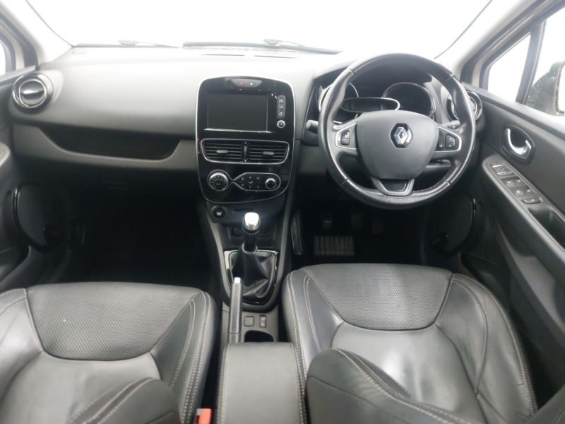 Used Renault Clio 2017 for sale - 77062663: Photo 2