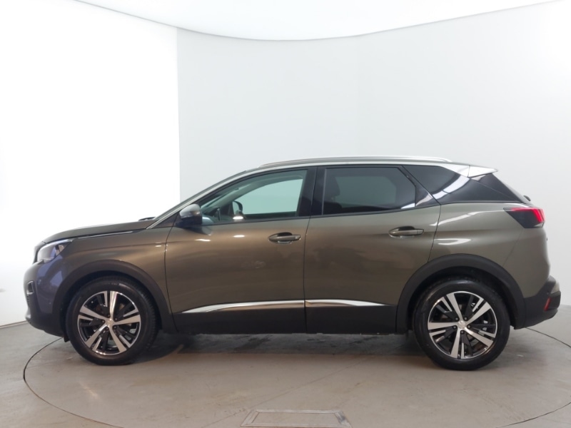 Used Peugeot 3008 2020 for sale - 77716703: Photo 4