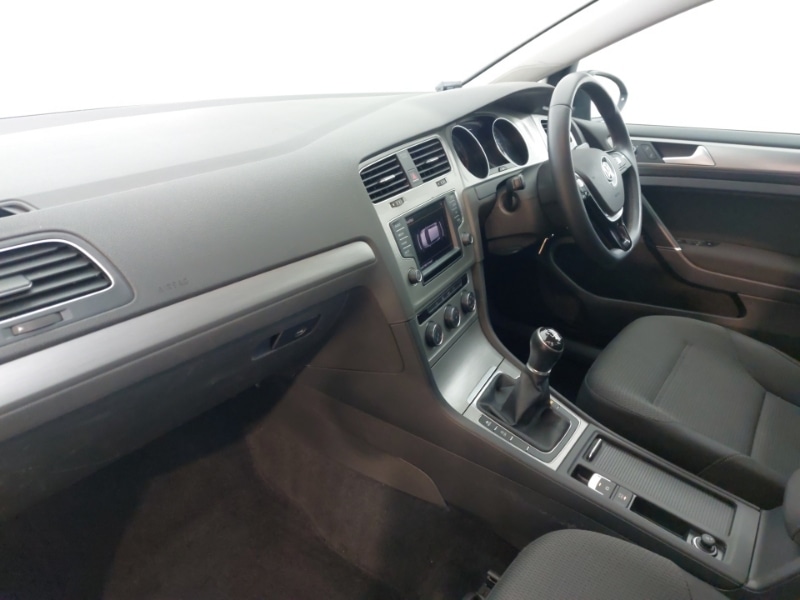 Used Volkswagen Golf 2015 for sale - 77709238: Photo 5