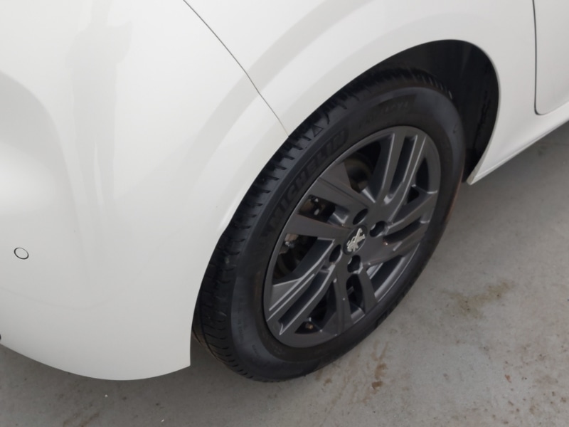 Used Peugeot 208 2021 for sale - 76687724: Photo 13