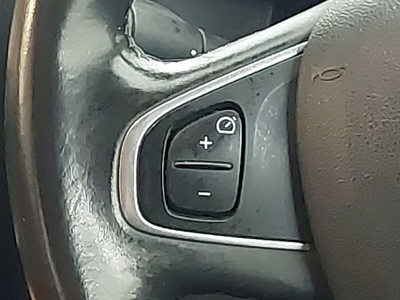 Used Renault Clio 2018 for sale - 77716687: Photo 10