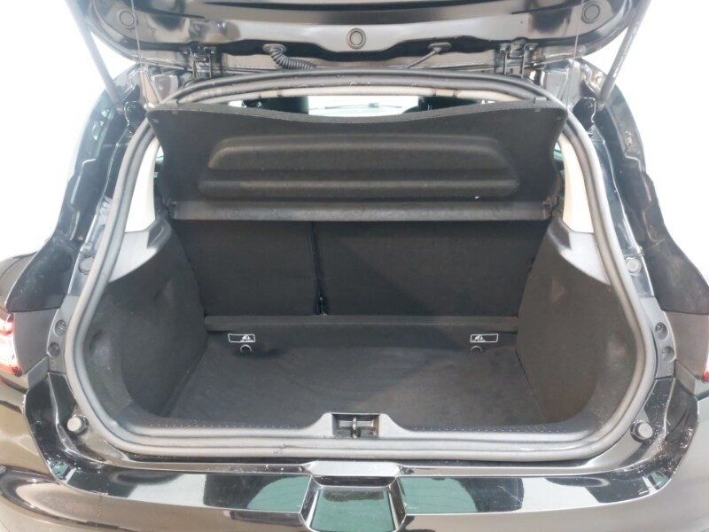 Used Renault Clio 2018 for sale - 77716687: Photo 8