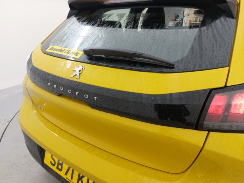Used Peugeot 208 2022 for sale - 76959372: Photo 15