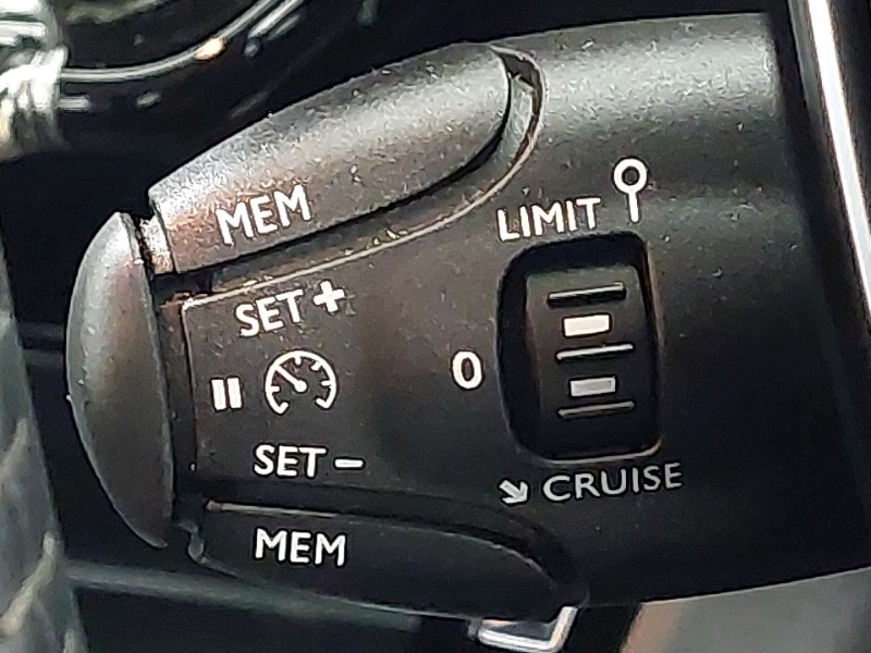 Used Peugeot 208 2022 for sale - 76959372: Photo 17