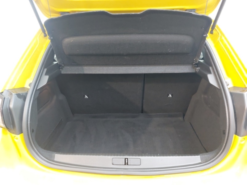 Used Peugeot 208 2022 for sale - 76959372: Photo 8