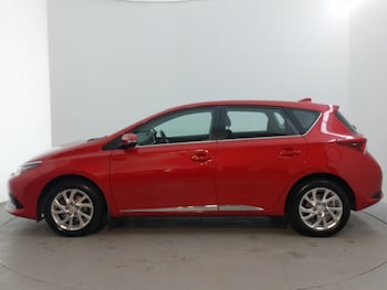 Used Toyota Auris 2017 for sale - 76785709: Photo