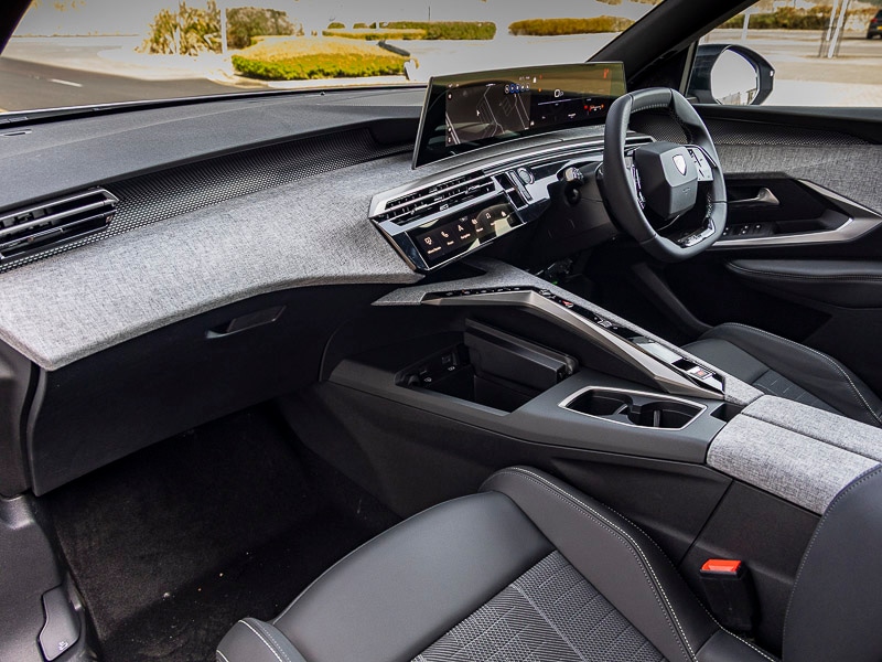 Used Peugeot 5008 2025 for sale - 76630515: Photo 5