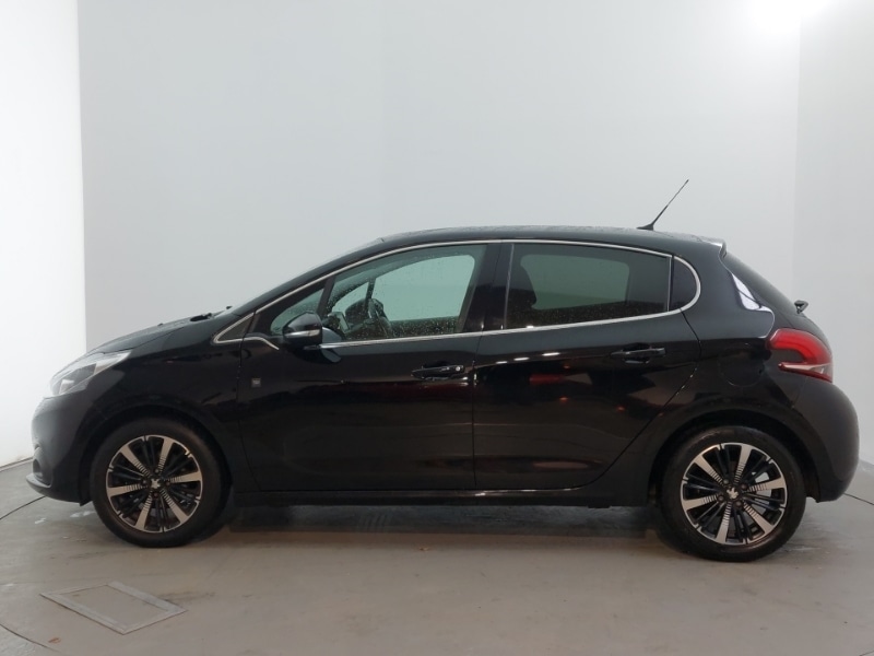 Used Peugeot 208 2019 for sale - 77503469: Photo 4