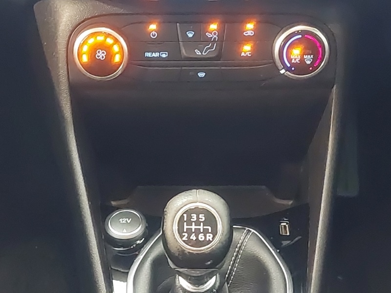 Used Ford Fiesta 2018 for sale - 76427561: Photo 11