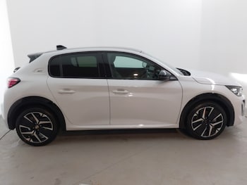 Used Peugeot 208 2025 for sale - 77644855: Photo