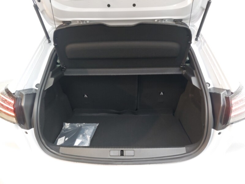 Used Peugeot 208 2025 for sale - 77652383: Photo 8