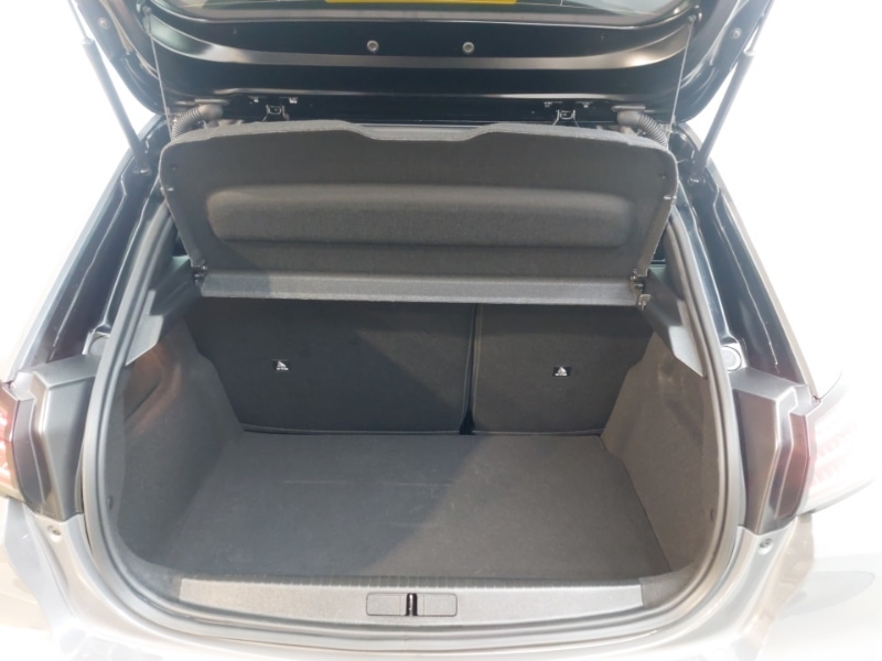 Used Peugeot 208 2025 for sale - 77466354: Photo 8