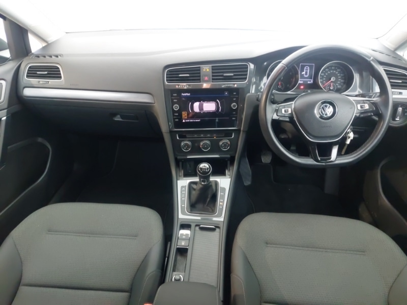 Used Volkswagen Golf 2021 for sale - 77689705: Photo 2