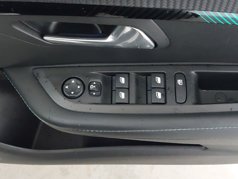 Used Peugeot 208 2023 for sale - 76619018: Photo 13