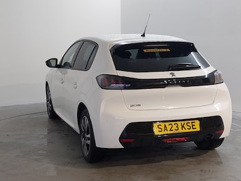 Used Peugeot 208 2023 for sale - 76619018: Photo