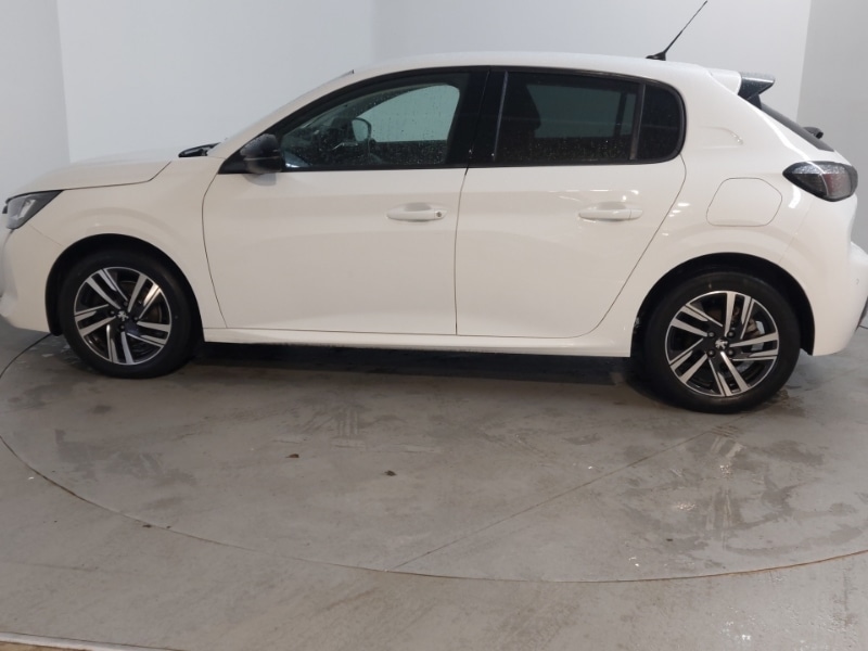 Used Peugeot 208 2023 for sale - 76619018: Photo 4