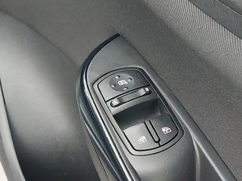 Used Vauxhall Corsa 2018 for sale - 77907691: Photo 13