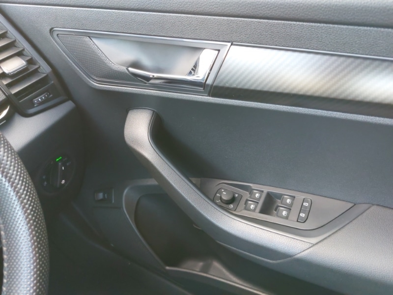 Used Skoda Karoq 2024 for sale - 76543332: Photo 19