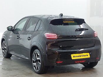 Used Peugeot 208 2025 for sale - 76498171: Photo