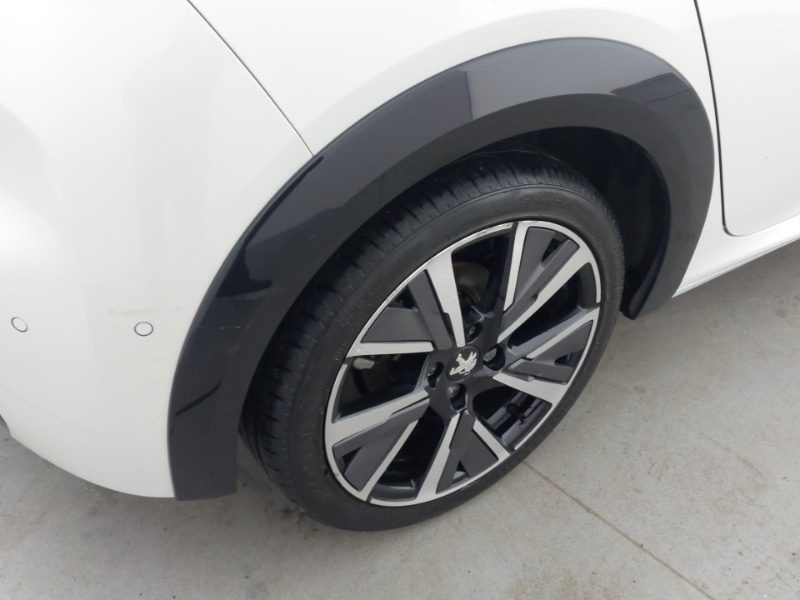 Used Peugeot 208 2022 for sale - 77251842: Photo 13