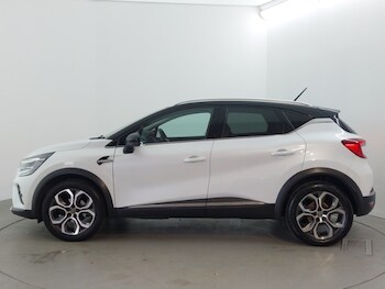 Used Renault Captur 2021 for sale - 78675055: Photo