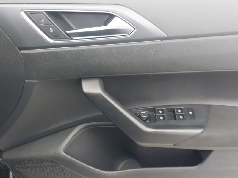 Used Volkswagen Taigo 2024 for sale - 77366392: Photo 15